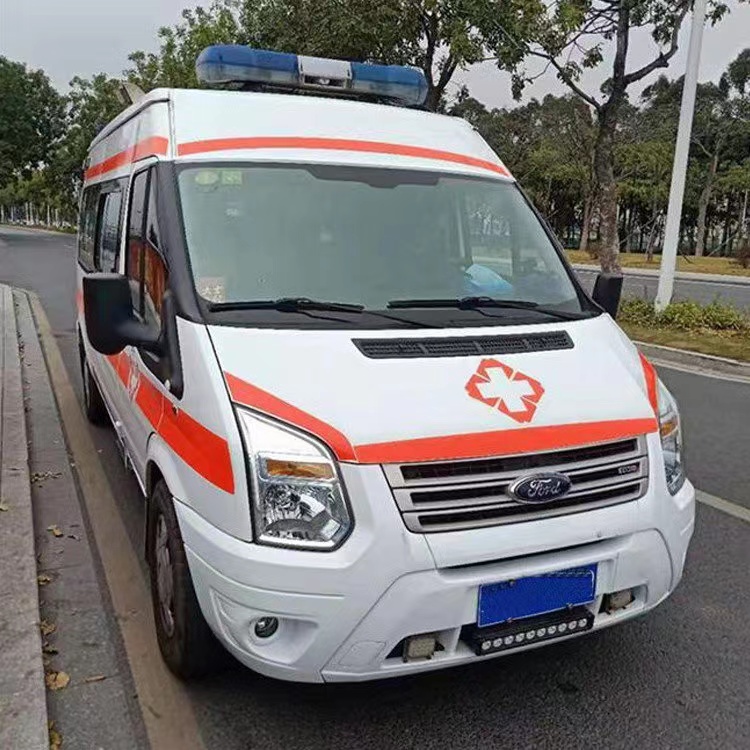 七坊镇用途不同,救护车装备标准也不同